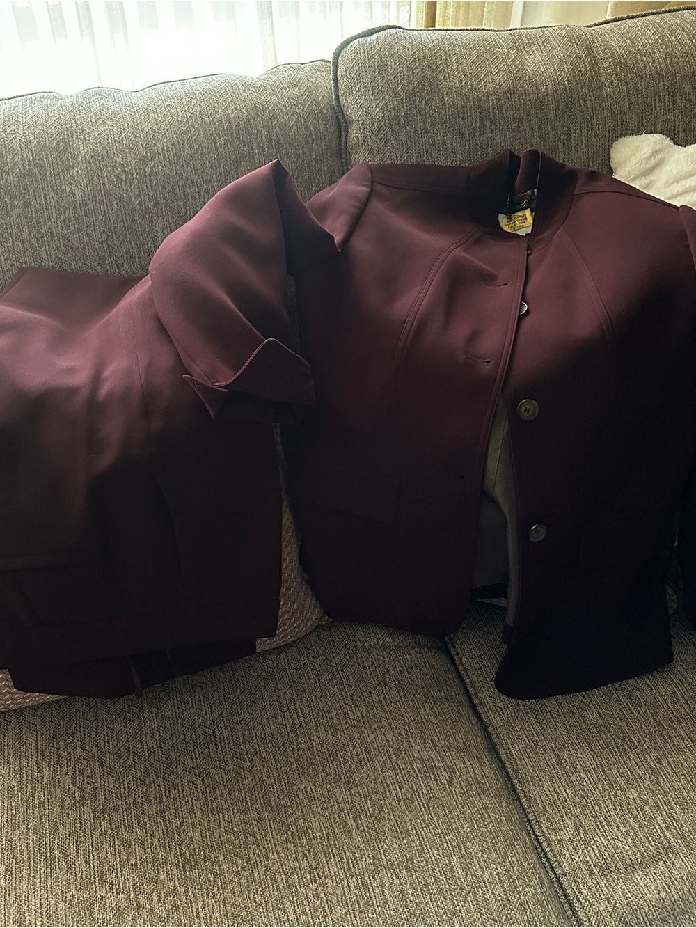 CALVIN KLEIN jacket executive pantsuit size 6 / small